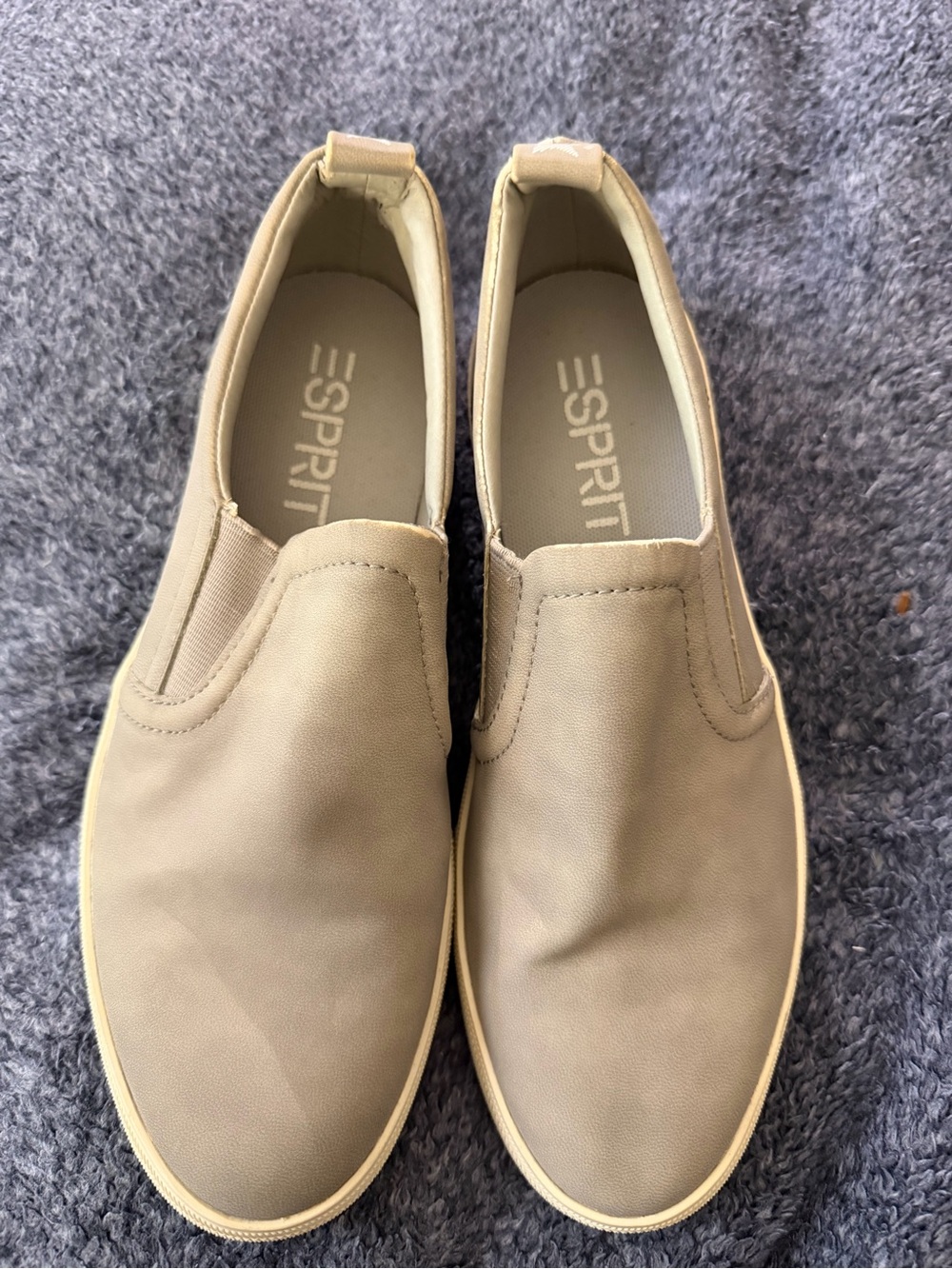 ESPRIT Women's Minimalist Slip-On Suede Casual Sneakers in Grey, Size 39